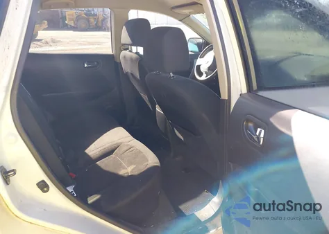 2010 Nissan Rogue S z USA, uszkodzony, nr VIN JN8AS5MT4AW507647